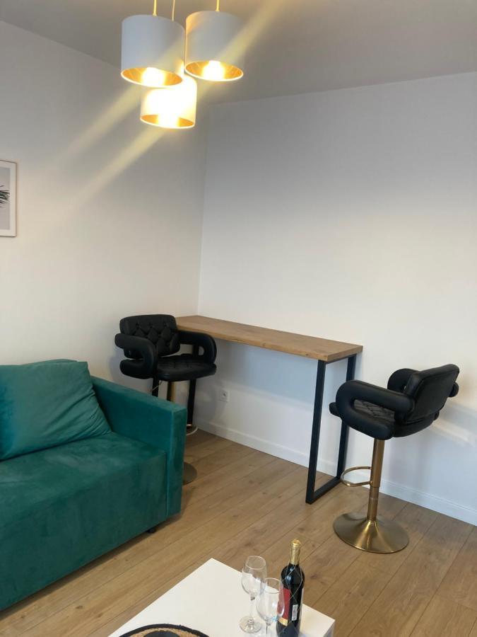 Katowice Apartament Spodek Modrzewiowa 24 Apartment Ngoại thất bức ảnh